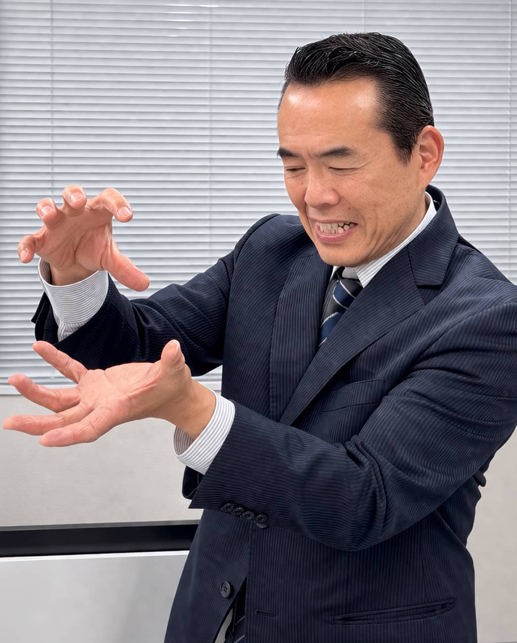 秦 清二